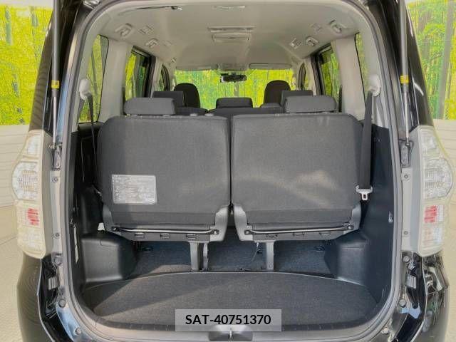 Toyota VOXY 2012-06 327844-10