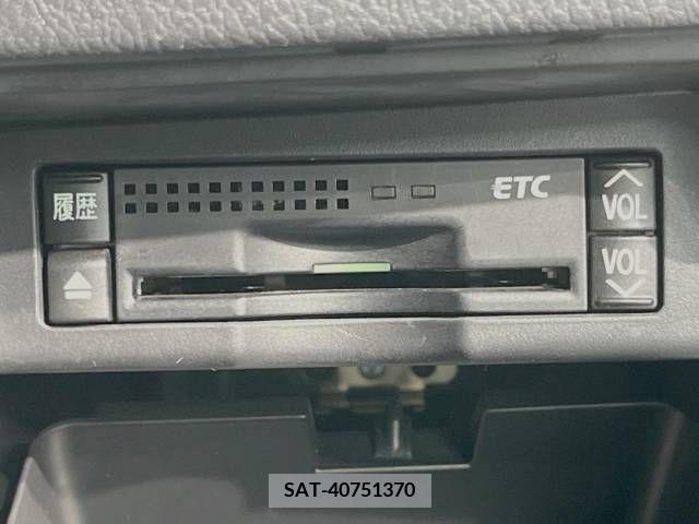 Toyota VOXY 2012-06 327844-5