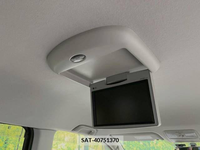 Toyota VOXY 2012-06 327844-3
