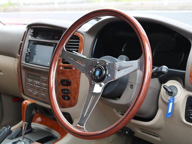 Toyota LAND CRUISER 2003-01 29205-9