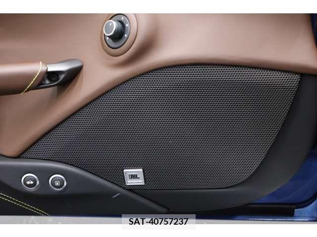 Ferrari 488 Spider 2018-08 240848-16