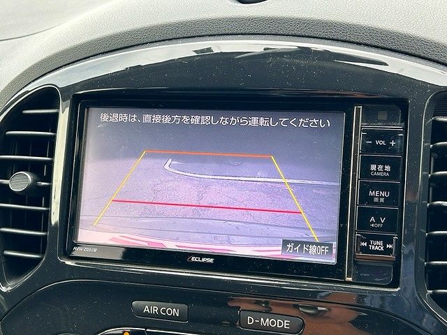 Nissan JUKE 2013-05 12483-11