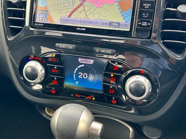 Nissan JUKE 2013-05 12483-14