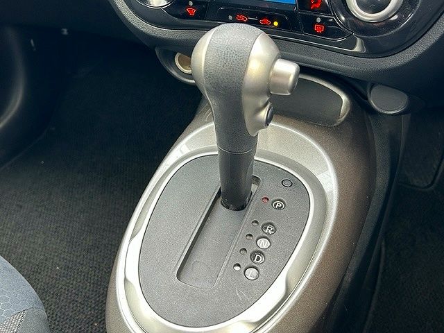 Nissan JUKE 2013-05 12483-19