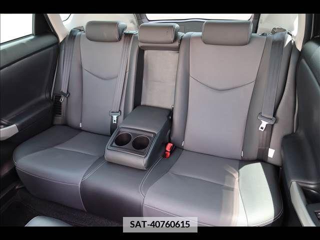 Toyota PRIUS 2014-02 352306-23