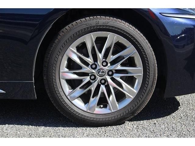 Lexus LS 2018-03 14854-9