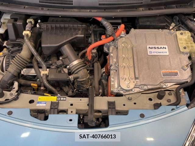 Nissan NOTE 2016-11 305333-18