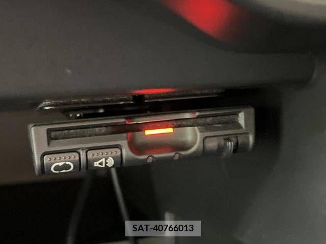 Nissan NOTE 2016-11 305333-7