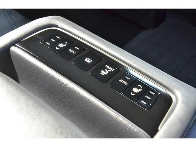Lexus LS 2020-11 21525-16