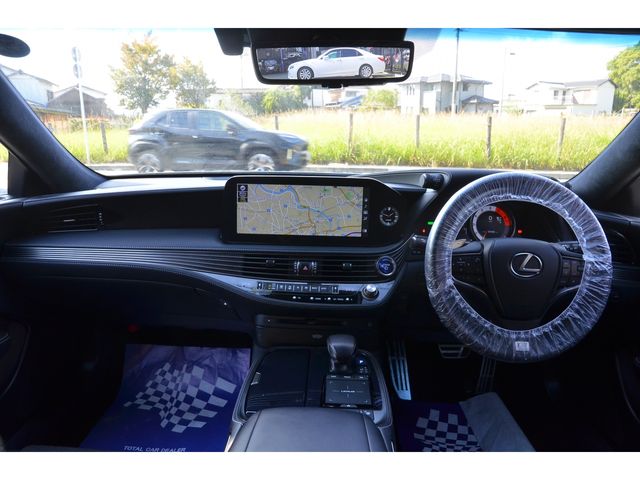 Lexus LS 2020-11 21525-6