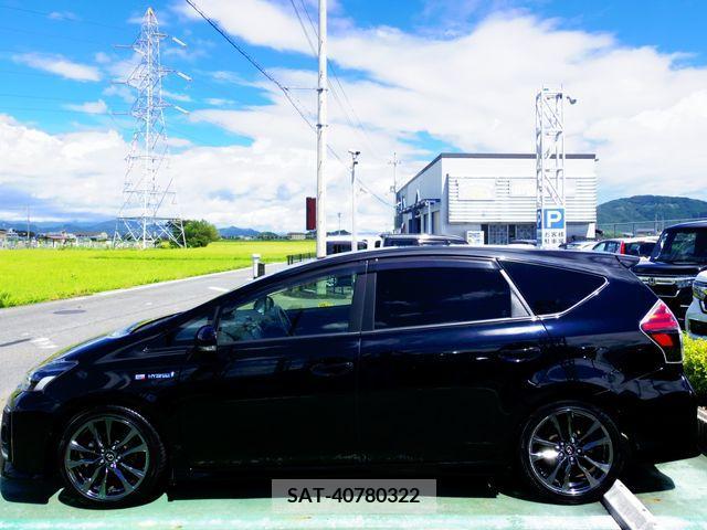 Toyota PRIUS ALPHA 2015-06 371893-7