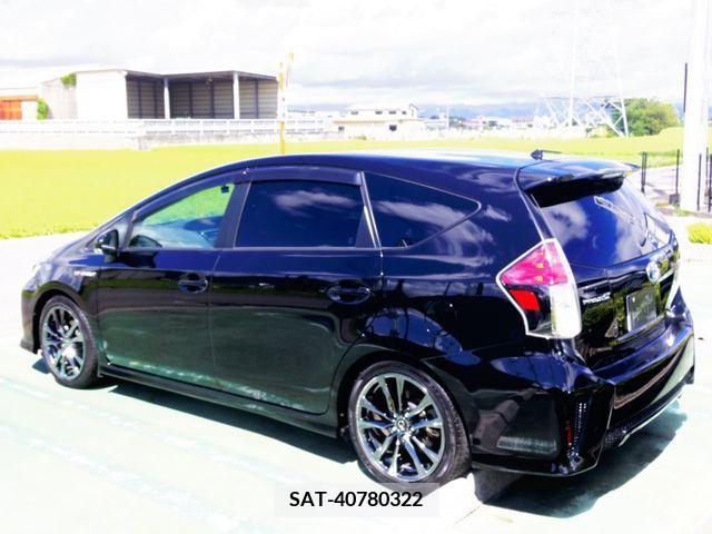 Toyota PRIUS ALPHA 2015-06 371893-6