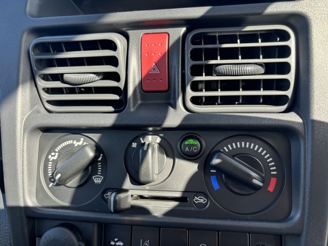 Suzuki CARRY TRUCK 2022-03 27876-23