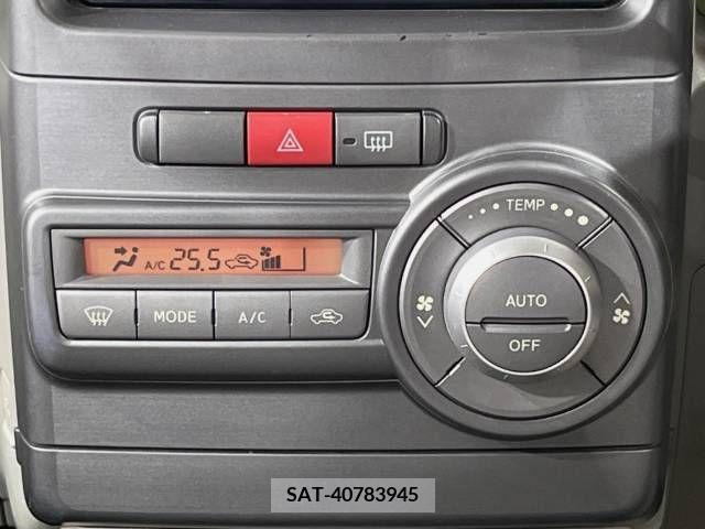 Daihatsu MOVE CONTE 2014-12 327032-4