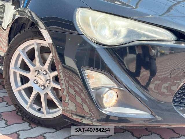 Toyota 86 2012-08 268614-11