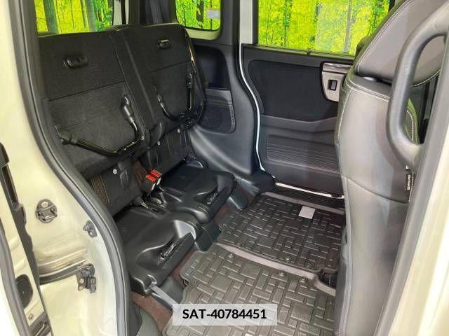 Honda N BOX CUSTOM 2017-10 345692-9