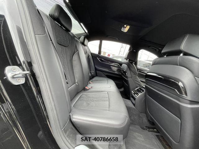 Bmw 7 SERIES 2016-09 209768-11