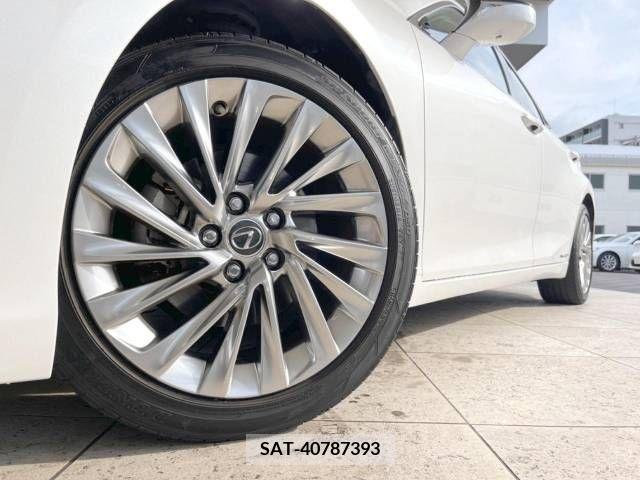 Lexus ES 2019-11 387818-13