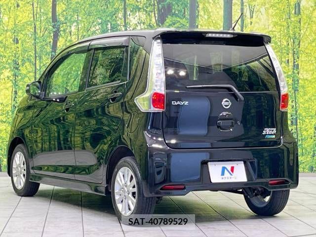 Nissan DAYZ 2013-12 358937-17