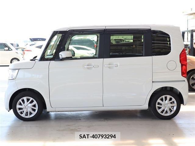 Honda N BOX 2022-10 341817-6