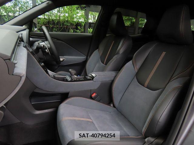 Lexus LBX 2024-05 397119-25