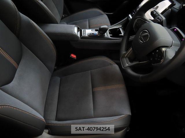 Lexus LBX 2024-05 397119-16