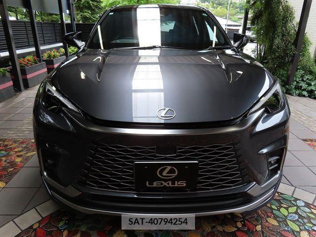 Lexus LBX 2024-05 397119-3