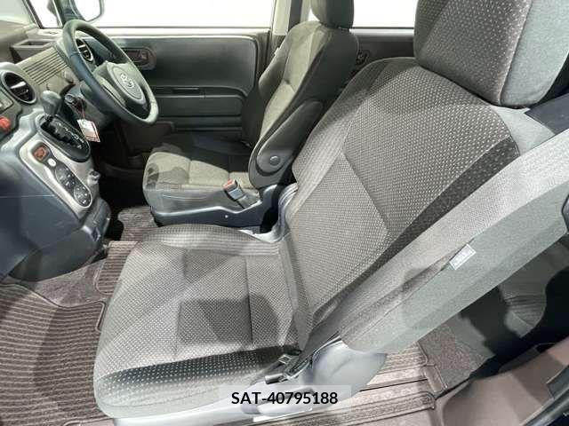 Toyota SPADE 2016-10 336490-13