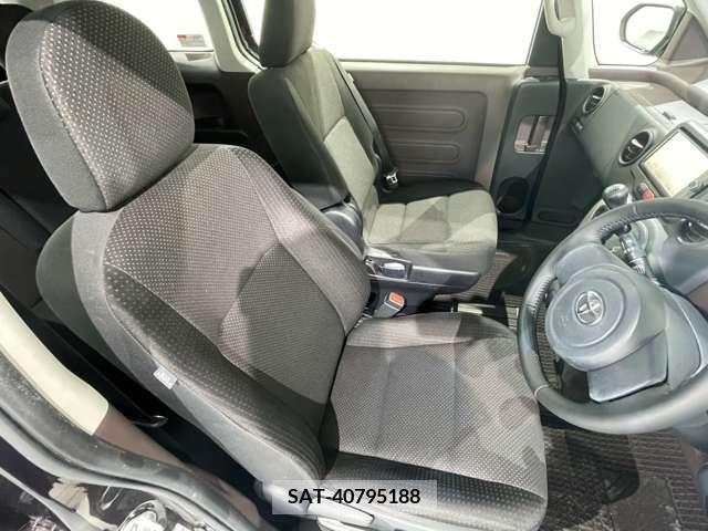 Toyota SPADE 2016-10 336490-11