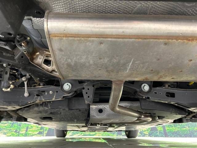 Toyota PRIUS 2018-08 9501-19