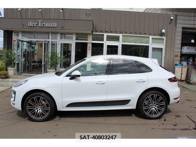 Porsche MACAN 2015-08 375656-4