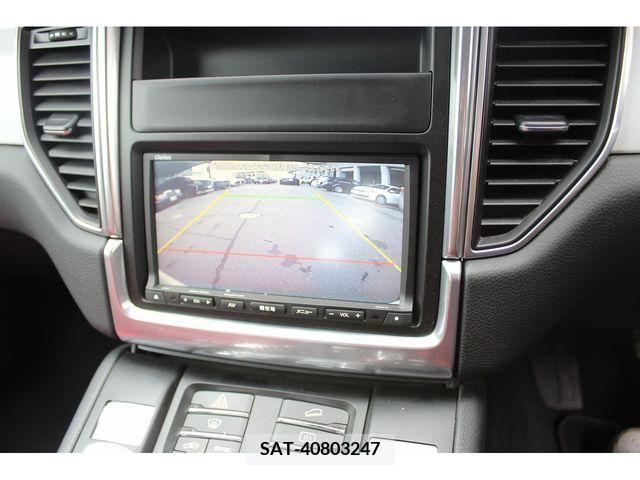 Porsche MACAN 2015-08 375656-22