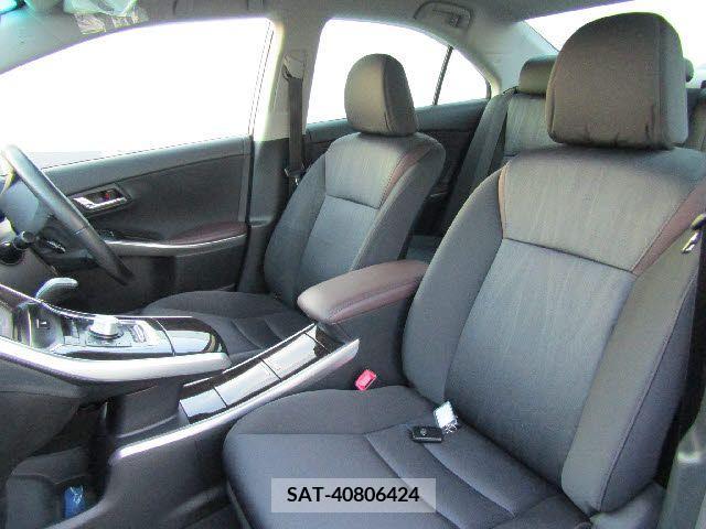 Toyota SAI 2014-02 372454-12