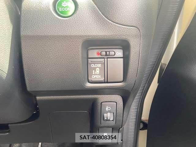 Honda N BOX 2017-04 336213-11