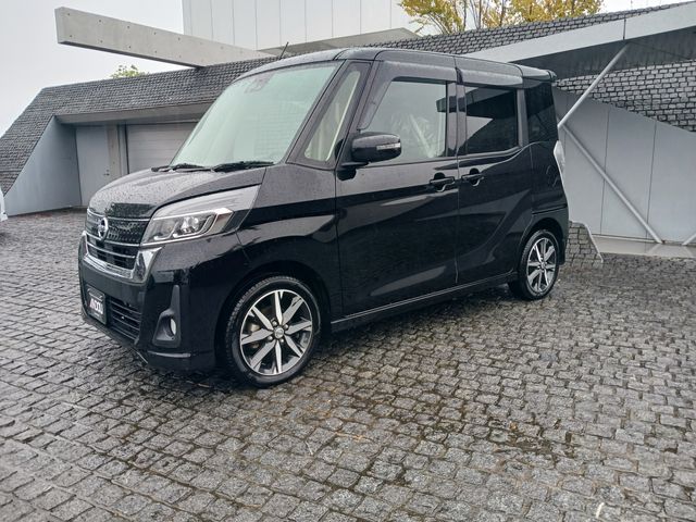 Nissan DAYZ ROOX 2018-02 22068-1