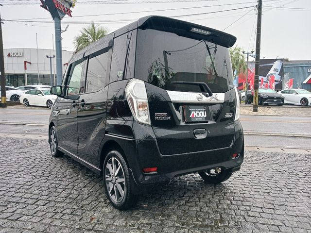 Nissan DAYZ ROOX 2018-02 22068-2