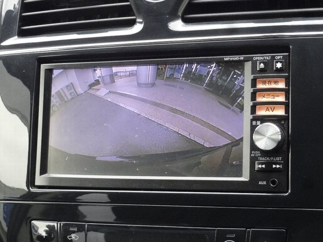 Nissan SERENA 2013-11 1420-15
