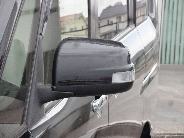 Nissan SERENA 2013-11 1420-26