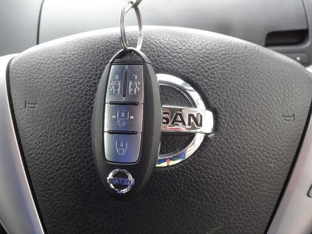 Nissan SERENA 2013-11 1420-24