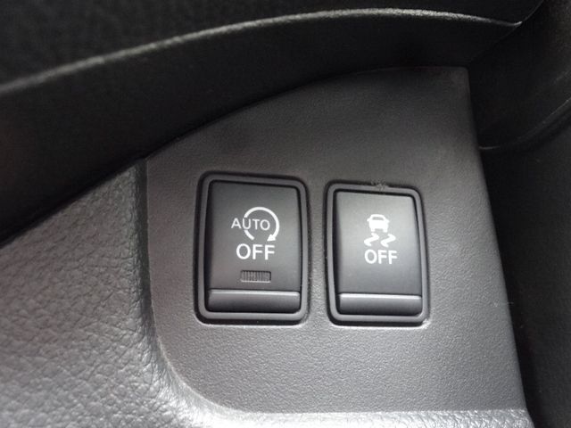 Nissan SERENA 2013-11 1420-18