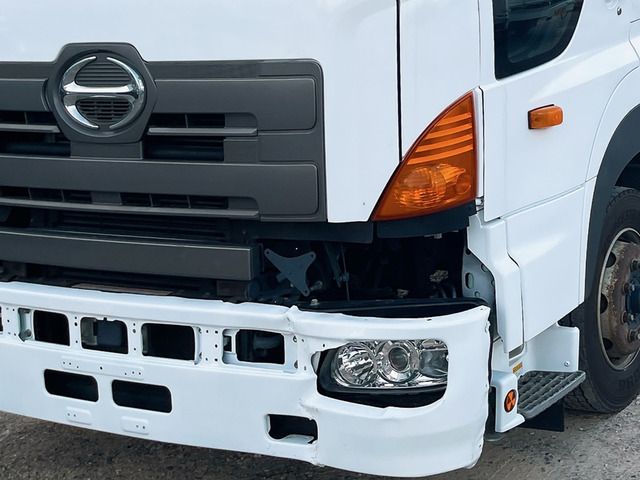 Hino PROFIA 2015-12 4040-11