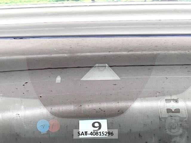 Mazda CX-30 2019-11 265643-4