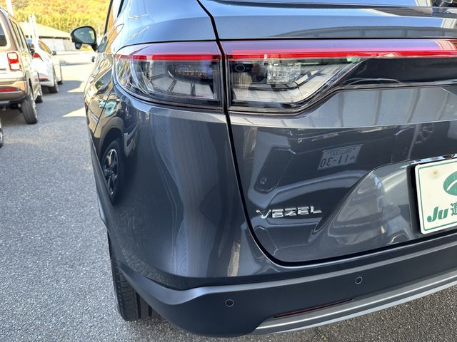 Honda VEZEL 2023-11 27638-17