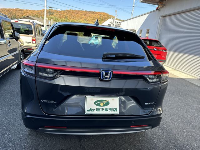 Honda VEZEL 2023-11 27638-21