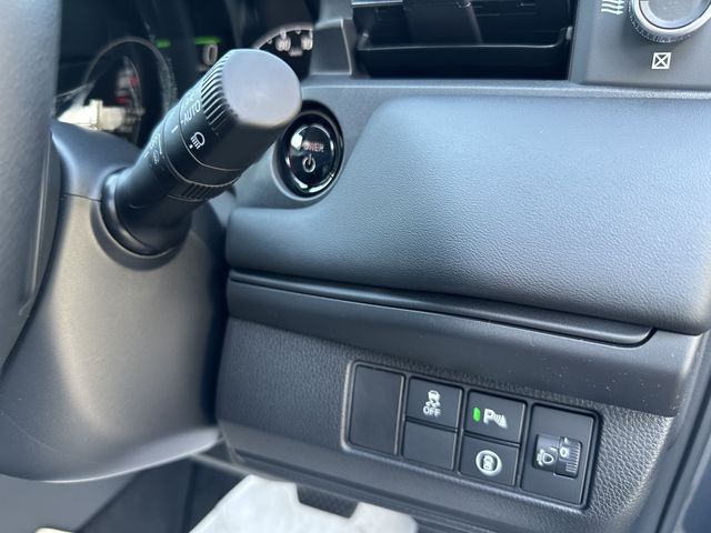 Honda VEZEL 2023-11 27638-11