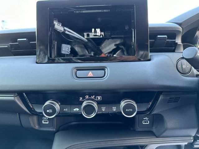 Honda VEZEL 2023-11 27638-10