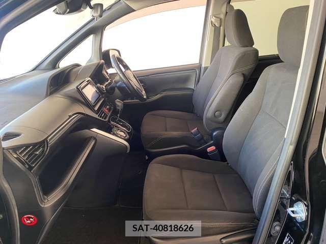 Toyota ESQUIRE 2017-02 268559-5
