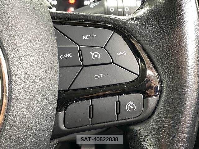 Jeep RENEGADE 2019-06 331780-2