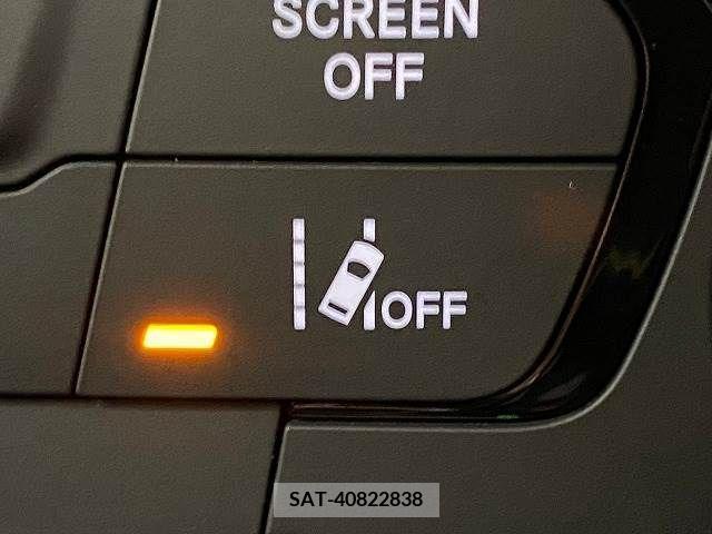 Jeep RENEGADE 2019-06 331780-4