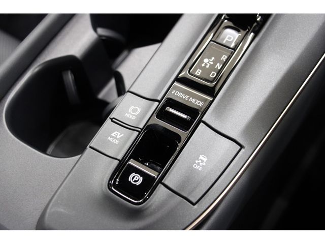 Toyota CROWN 2023-04 16623-12